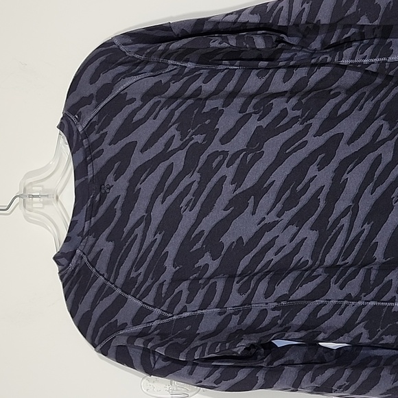 Sweaty Betty Camo After Class Sweatshirt Size S - Picture 5 of 8